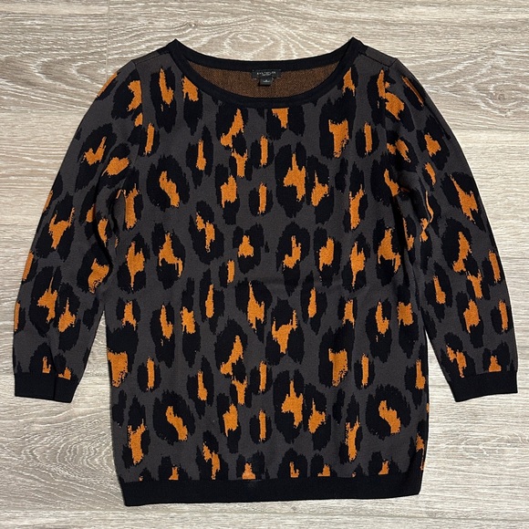 Ann Taylor Sweaters - Ann Taylor Leopard Print Sweater in Orange, Black and Gray - Size M